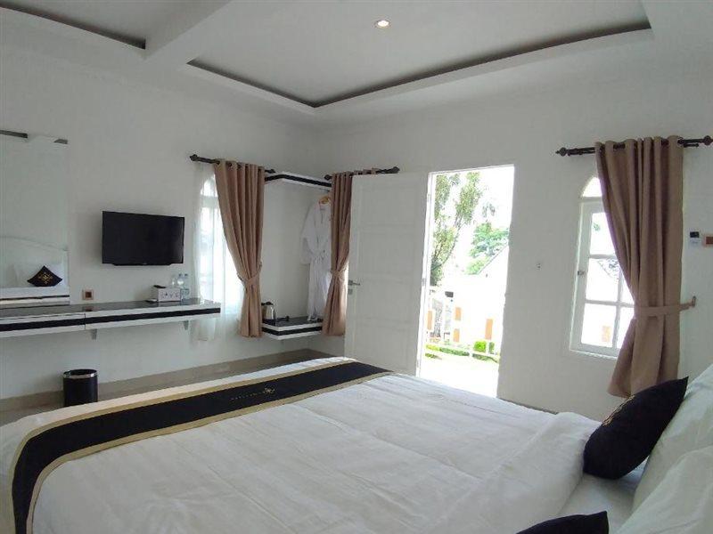 Chevilly Resort And Camp Bogor Eksteriør bilde